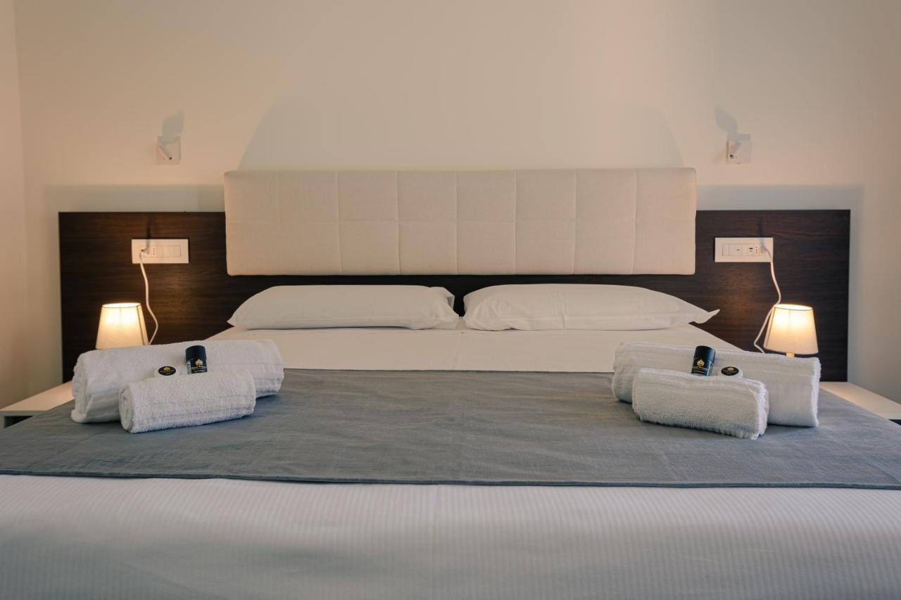 Verona Centre Suite - Royal Welcome Exterior foto